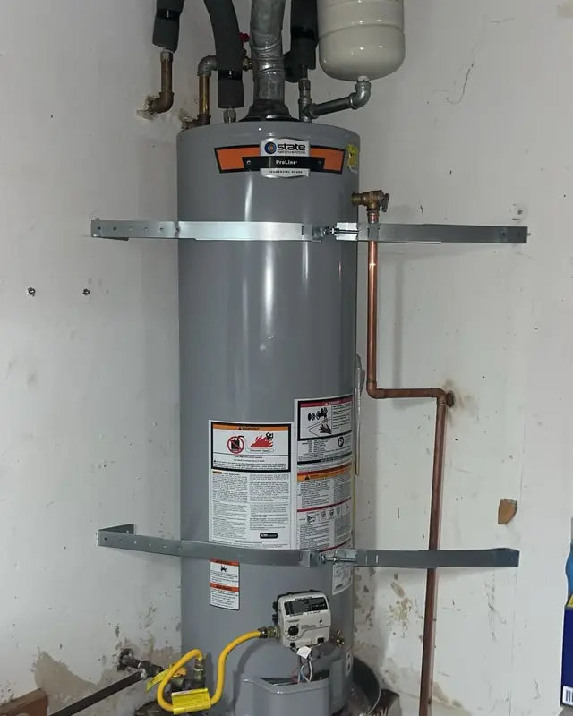Strapped water heater installation by Jeff's Plumbing Inc